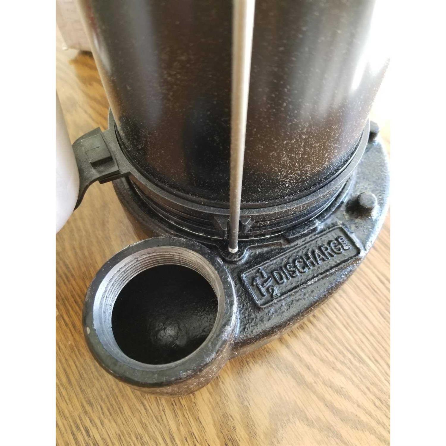 Wayne 1/2 HP Thermoplastic Sump Pump SPF50 - Inhomebuy