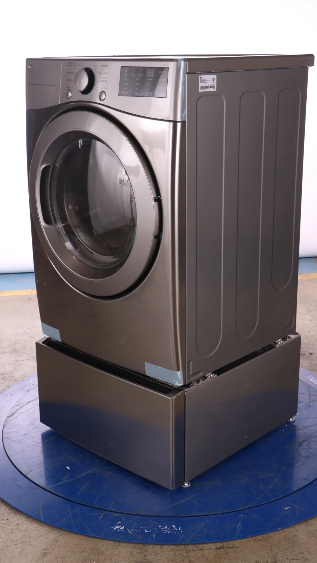 LG 7.4 CU. FT. GRAPHITE STEEL ULTRA LARGE CAPACITY ELECTRIC DRYER WITH SMARTDIAGNOSIS - DLE3400V - Inhomebuy