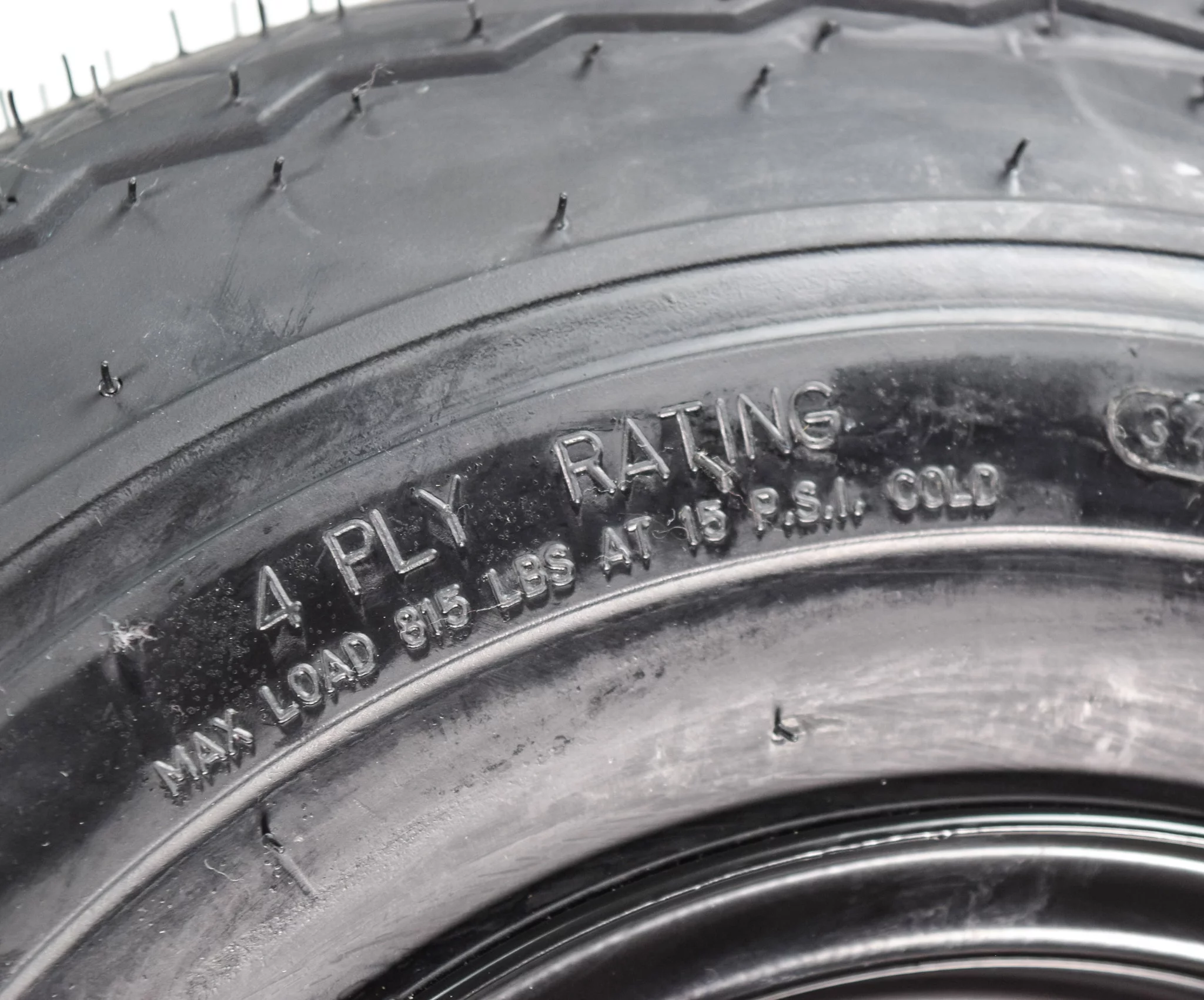 Kenda 18x8.5-8 Golf Cart Tires (4 Ply) & Semi-Gloss Black Wheels Assembled Kit Full Set (4 Pack) with Keychain - Inhomebuy