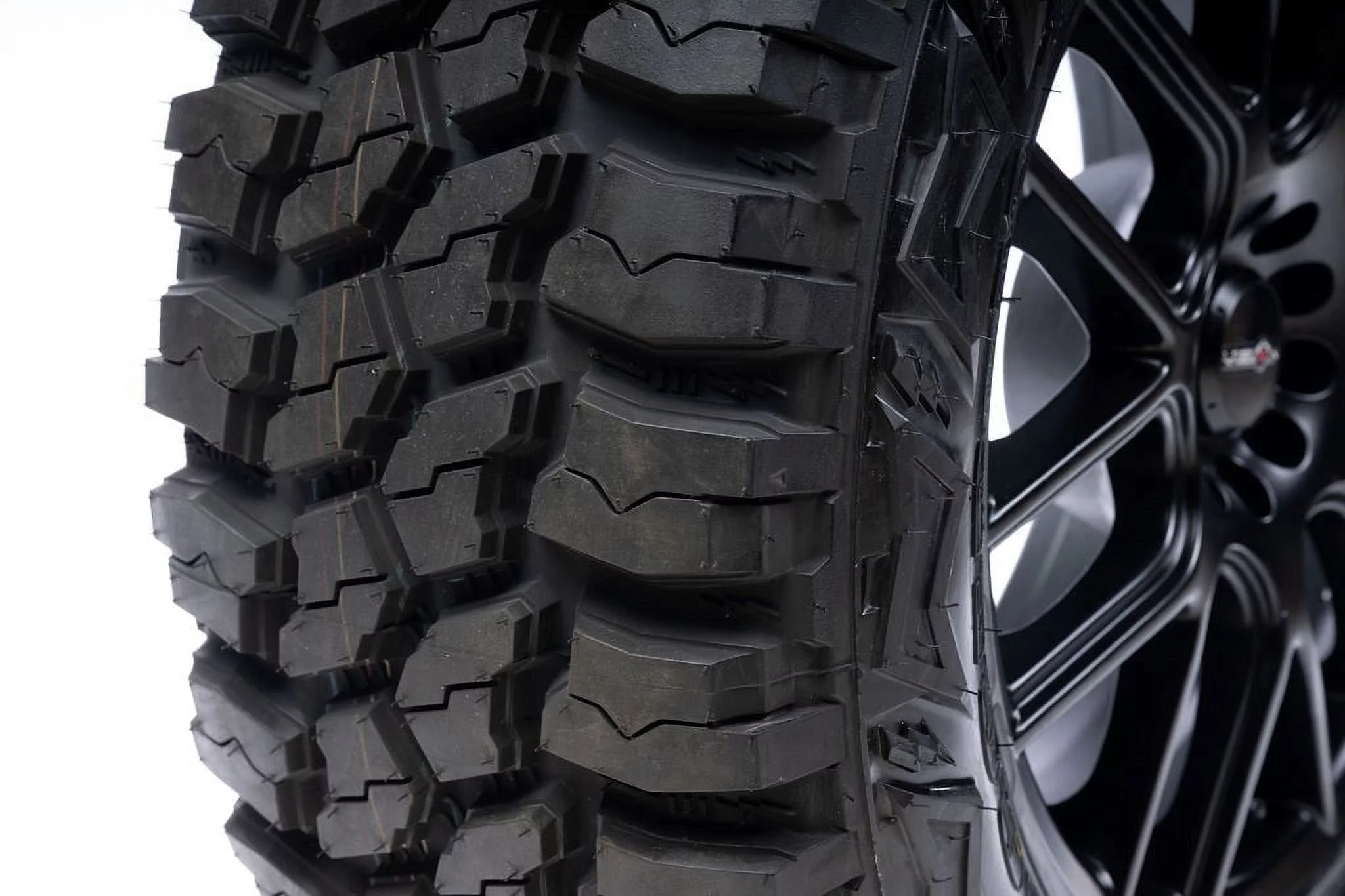 Americus Rugged M/T Mud-Terrain Tire - LT265/70R17 121 Q LRE 10PLY Rated - Inhomebuy