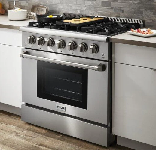Thor Kitchen 36 in. Natural Gas Burner/Electric Oven Range in Stainless Steel, HRD3606U - Inhomebuy
