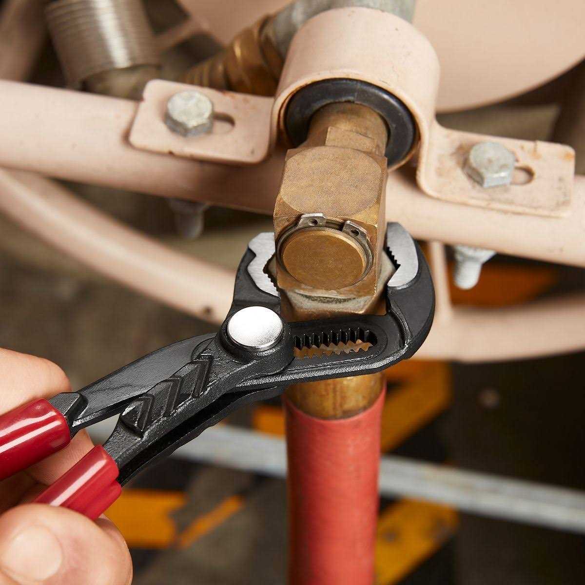 Doyle Electricians Multi-Purpose Pliers - Inhomebuy