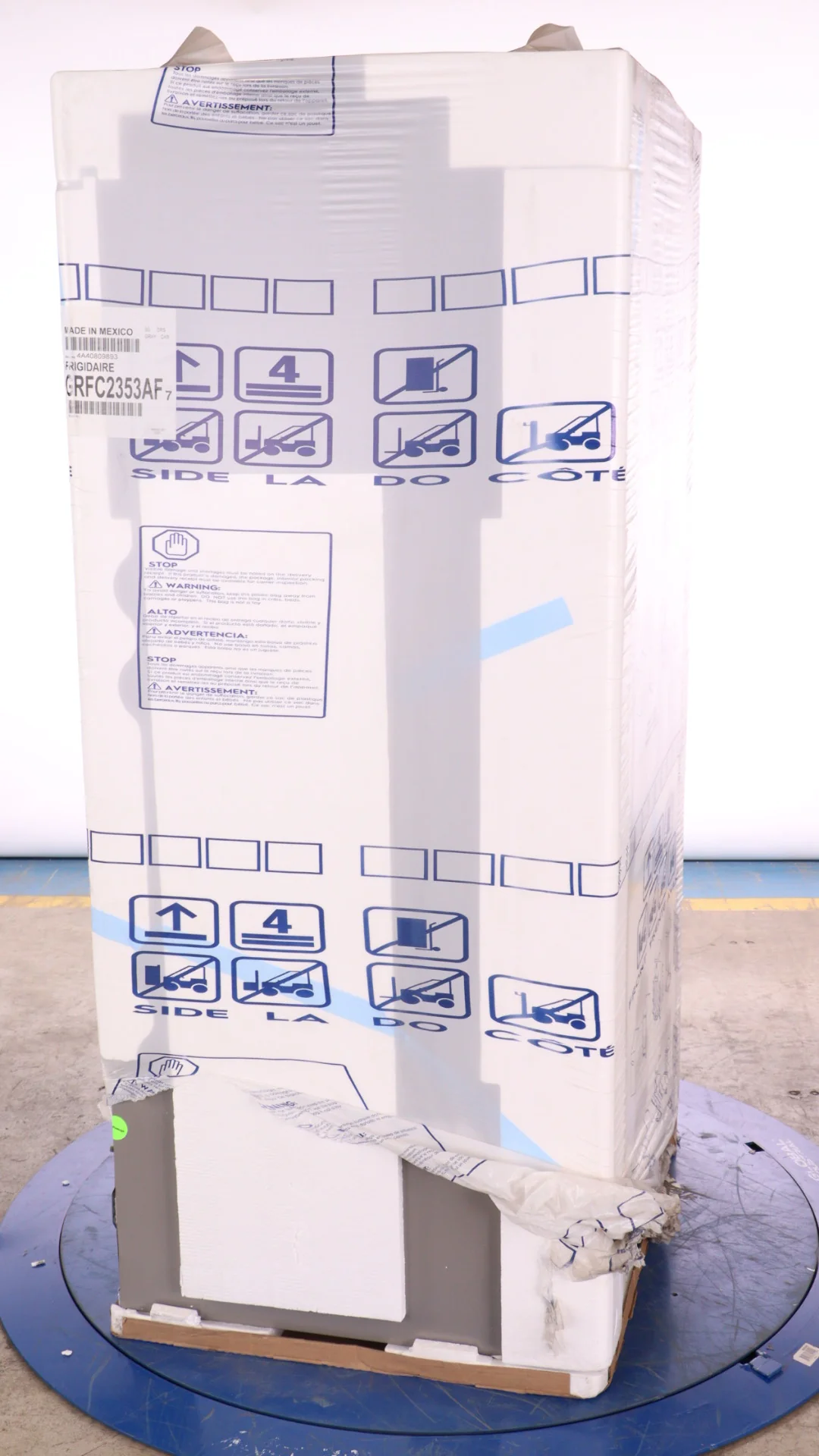 FRIGIDAIRE GALLERY 36 IN 22.6 CU FT. COUNTER-DEPTH FRENCH DOOR REFRIGERATOR WITH AUTO-CLOSE DOORS - - Inhomebuy