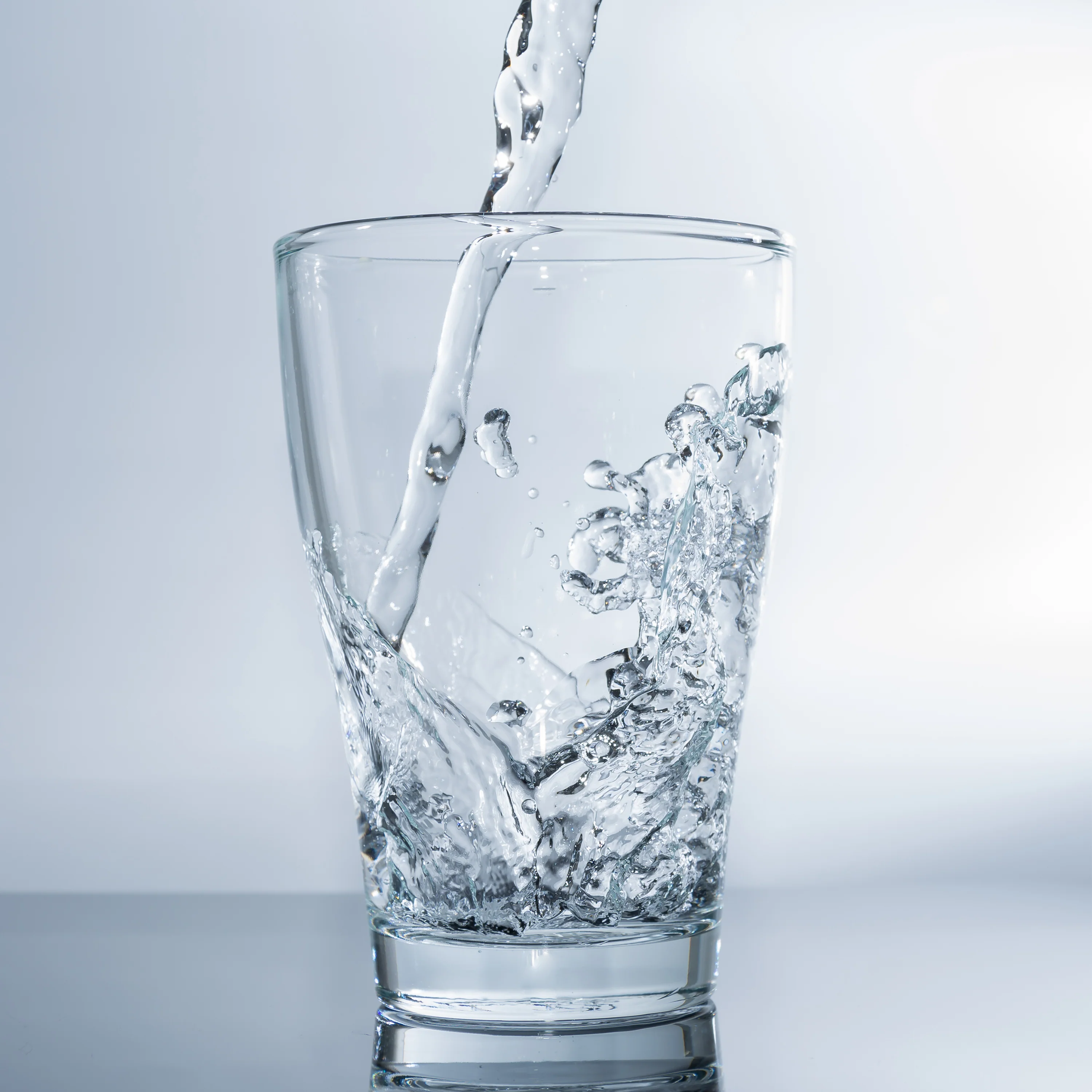 Igloo Retro Water Cooler, Retro Red - Inhomebuy