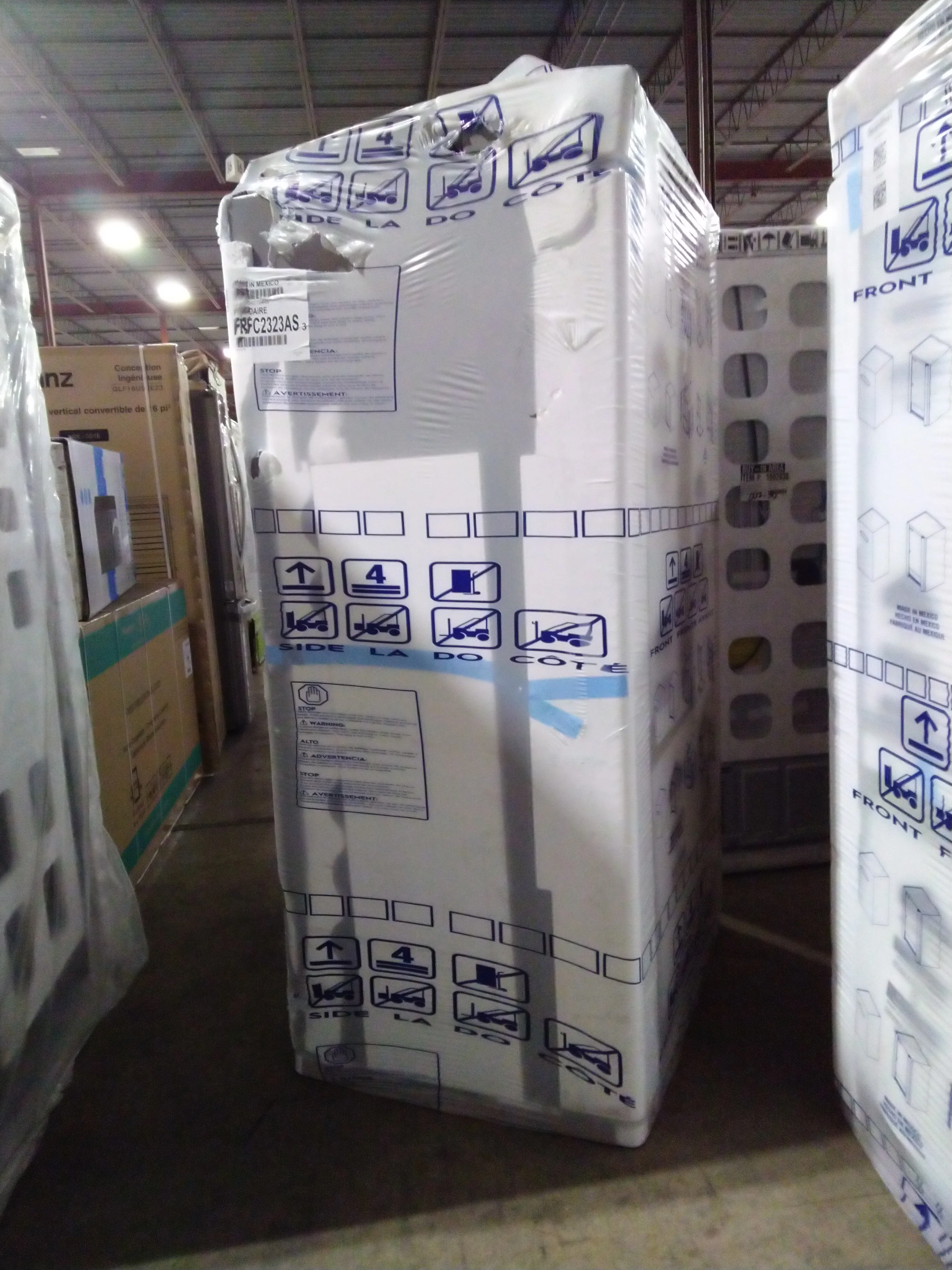 FRIGIDAIRE 36 IN. 22.6 CU FT. STAINLESS STEEL COUNTER-DEPTH FRENCH DOOR REFRIGERATOR - FRFC2323AS - Inhomebuy