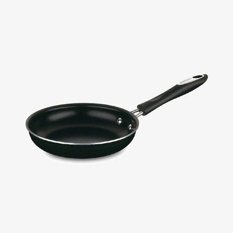 Cuisinart 8'' Skillet aluminum, black | 5522-20BKC - Inhomebuy