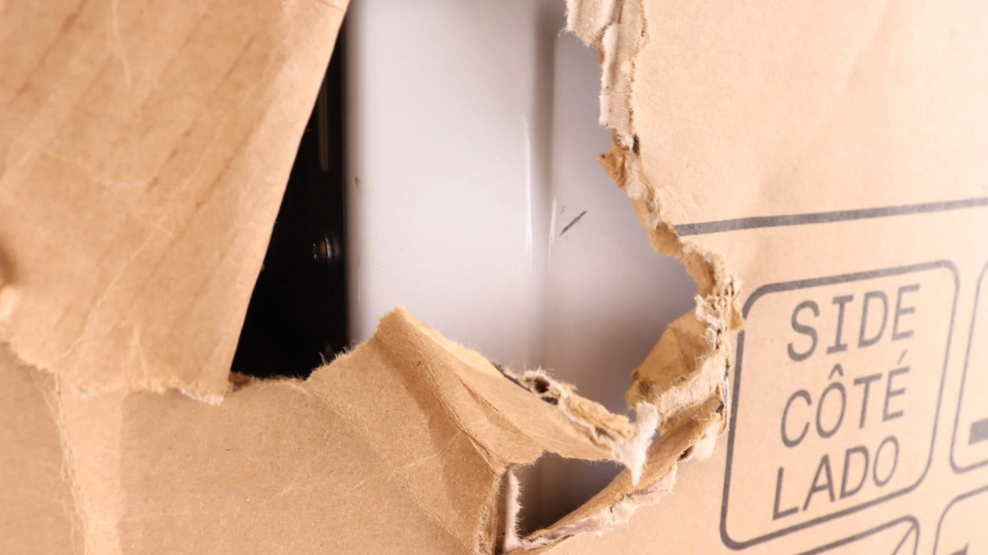 ELECTROLUX 6 SERIES 5.2 CU FT. ELECTRIC FRONT LOAD WASHER WITH SMARTBOOST - ELFW7637AW - Inhomebuy