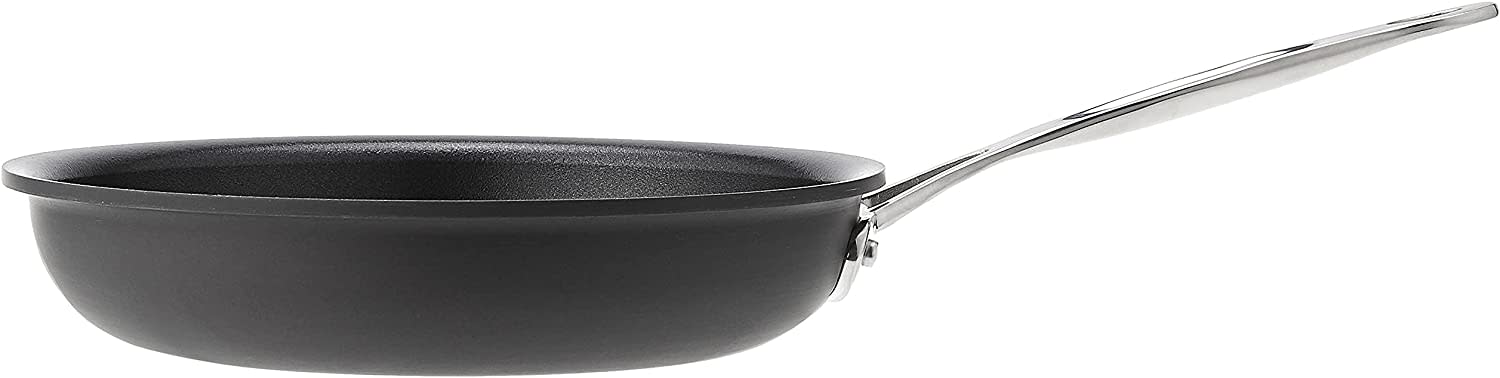 Cuisinart Chef's Classic Skillet: 8
