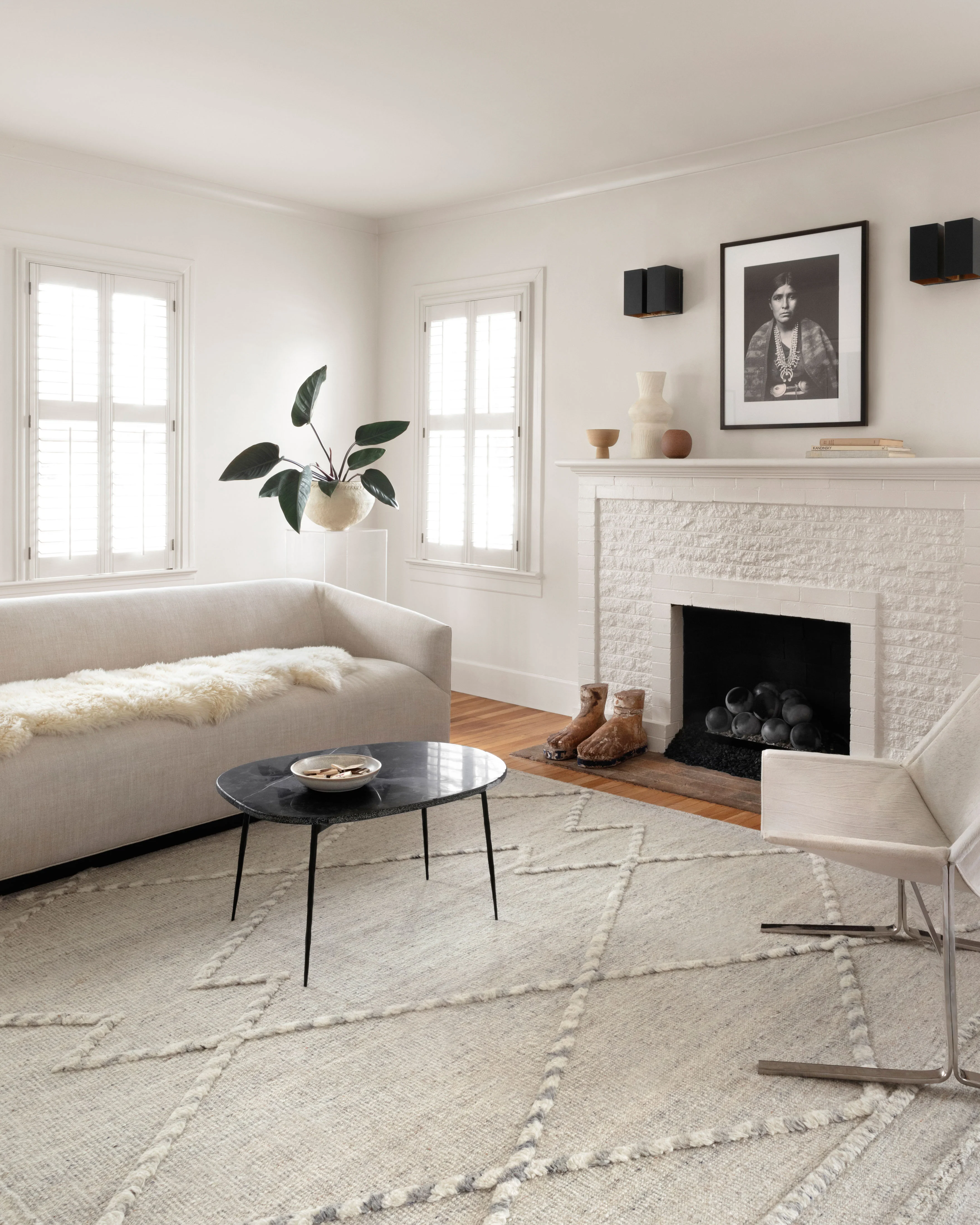 Loloi Rugs Iman Collection Rug in Ivory, Lt. Grey - 5'6