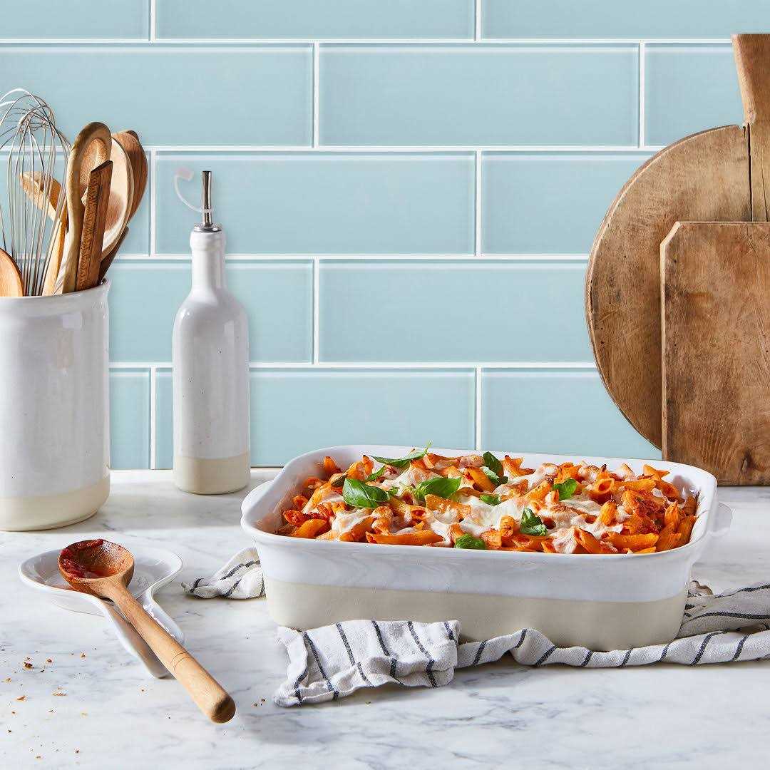 WS Tiles Peel & Stick Ivory 3 in. x 6 in. Individual Glass Subway Wall Tile WST-PS-21C4 - Inhomebuy