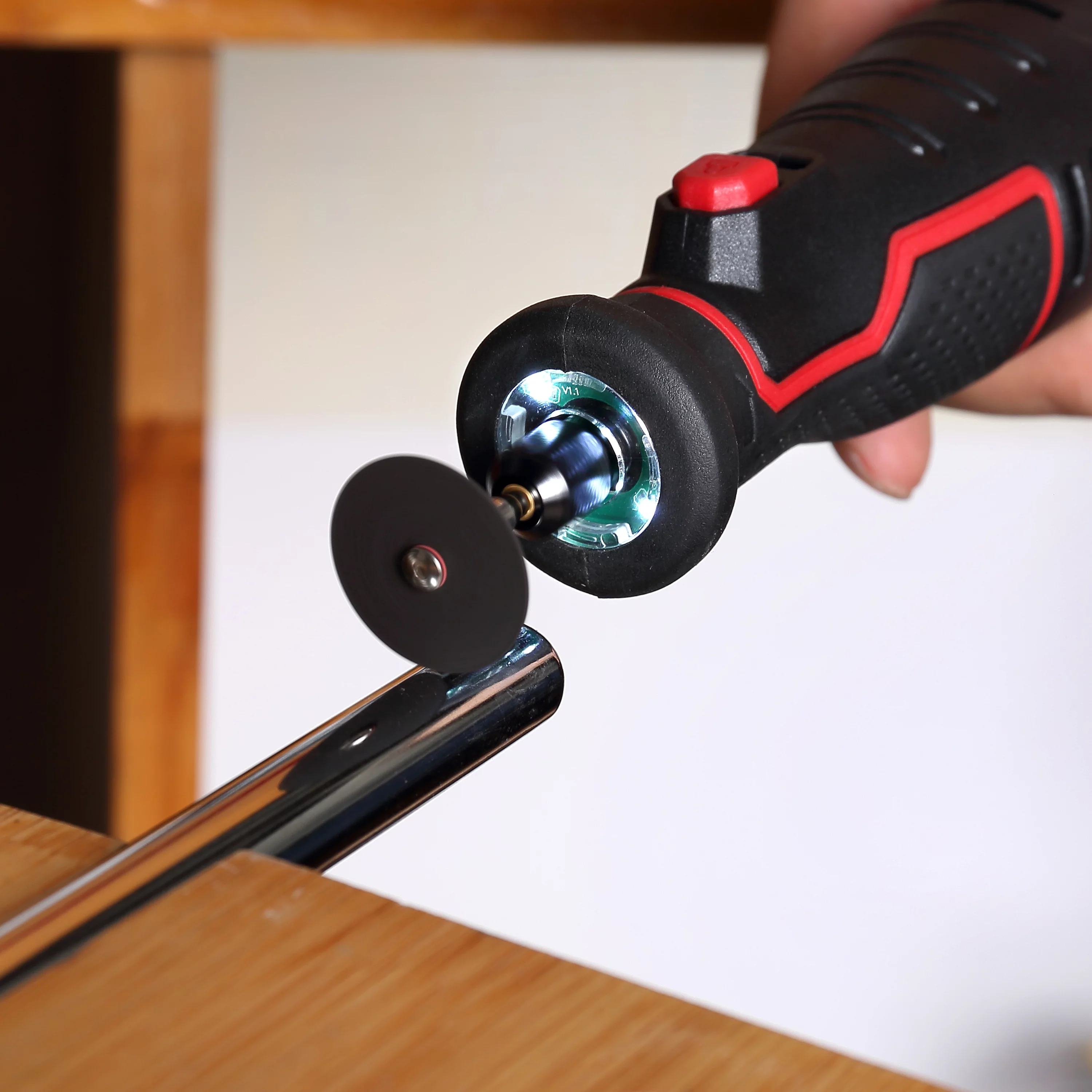 Hyper Tough 8V MAX Cordless Rotary Tool, Non Removable 1.5 Ah Battery with Charger, 40 Piece Accessory Kit & Plastic Storage Case - Inhomebuy