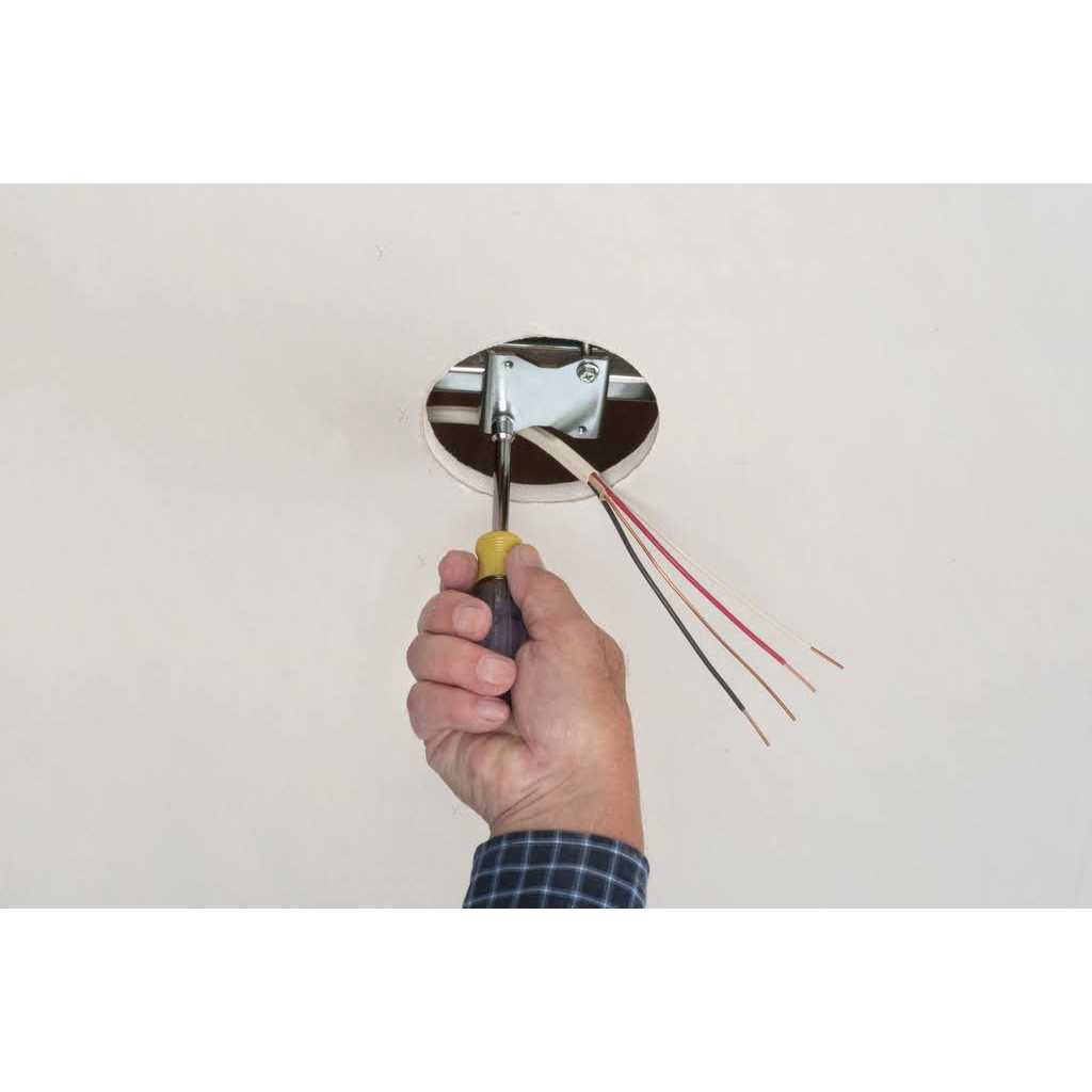 Fayleeko Combination Lock 4 Digit Combination Padlock for School Gym Sports Locker - Inhomebuy