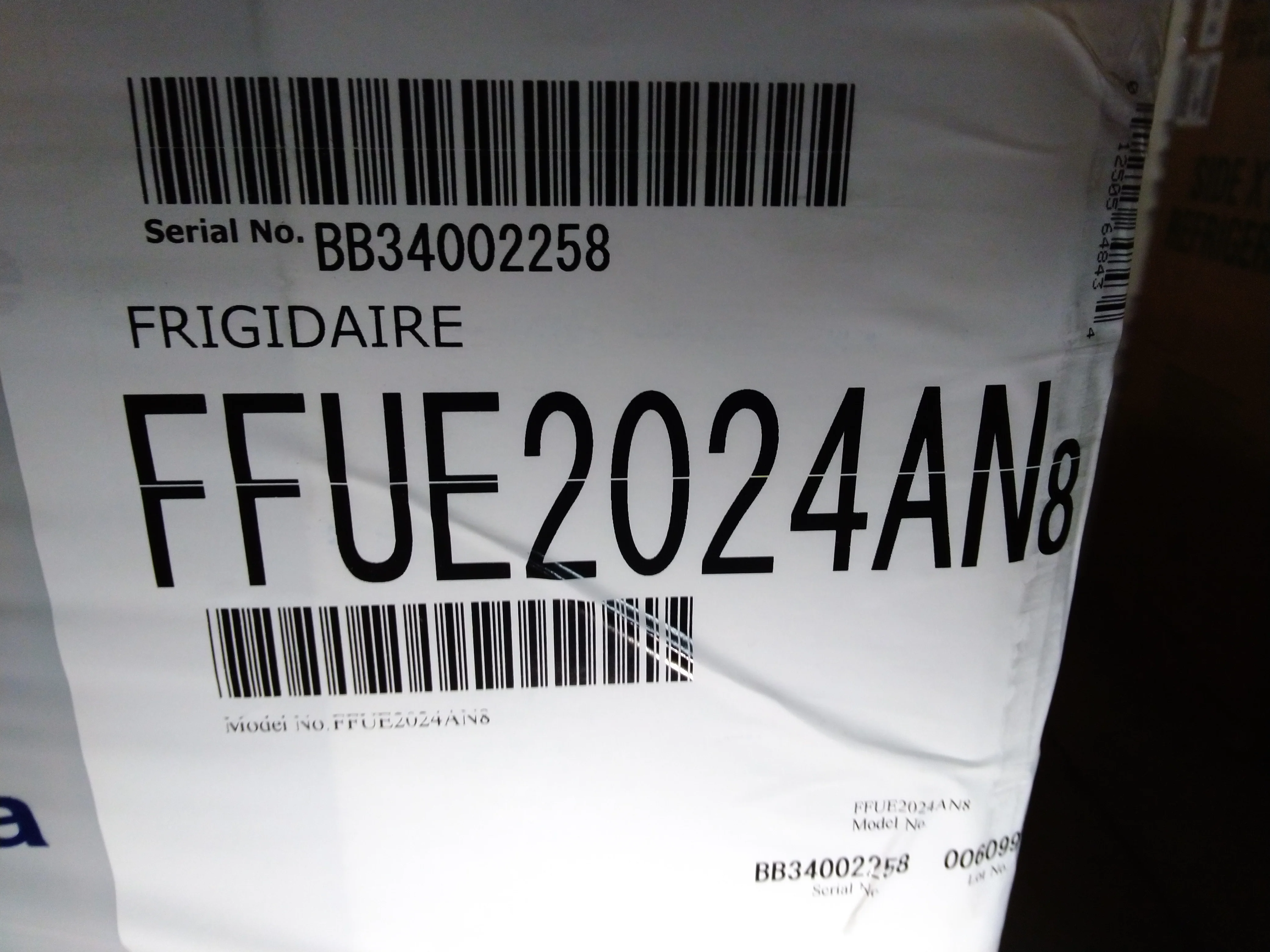 FRIGIDAIRE 20 CU FT. UPRIGHT FREEZER WITH AUTO-CLOSE DOORS - FFUE2024AN - Inhomebuy