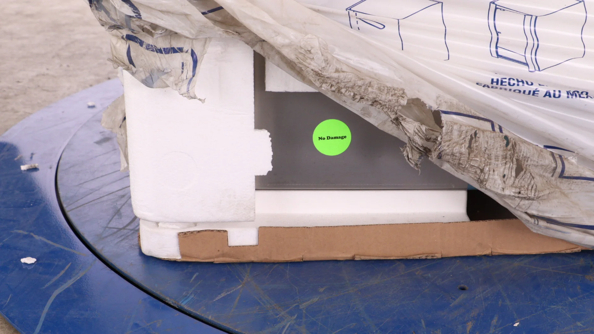 FRIGIDAIRE GALLERY 36 IN 22.6 CU FT. COUNTER-DEPTH FRENCH DOOR REFRIGERATOR WITH AUTO-CLOSE DOORS - - Inhomebuy