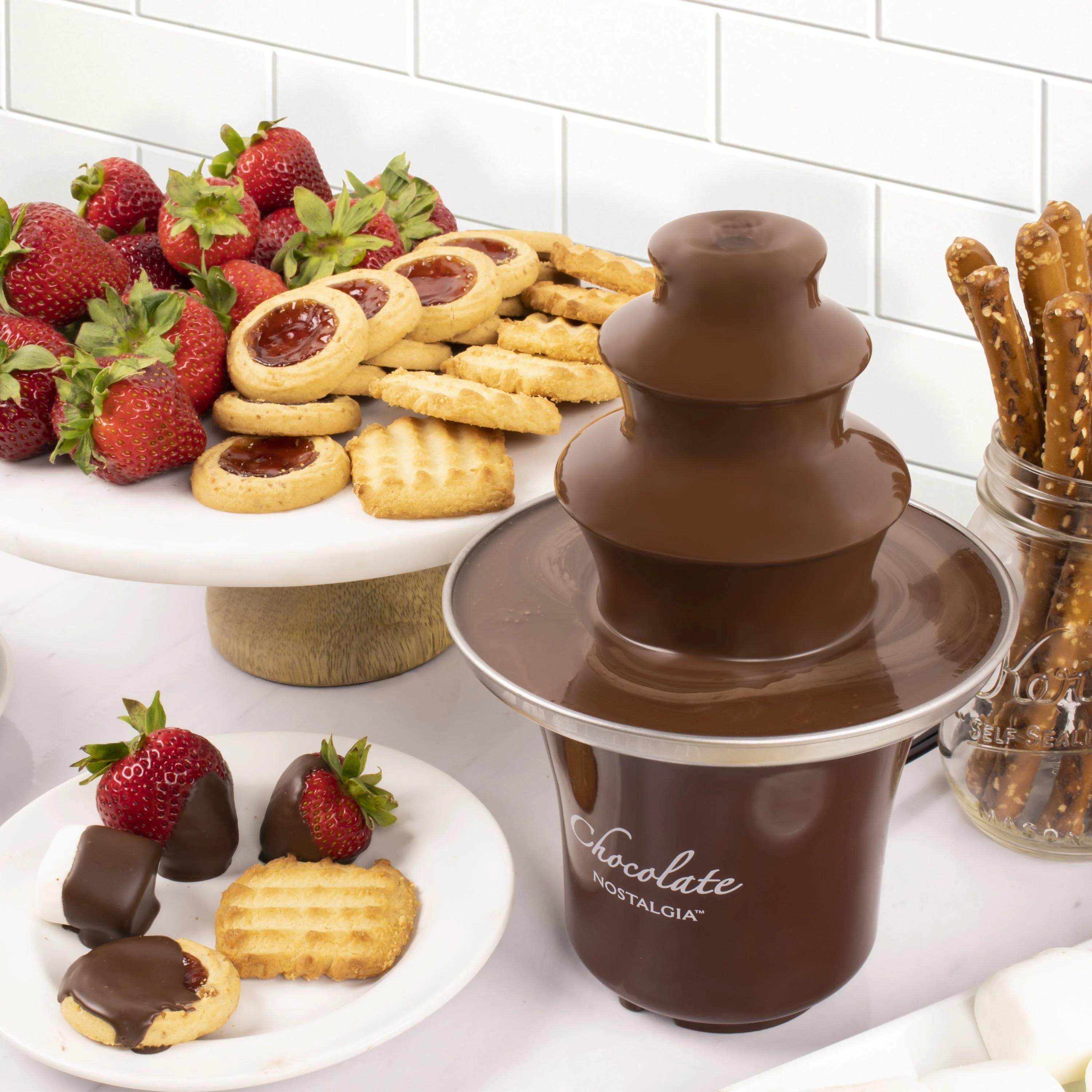 3-Tier 1/2-Pound Chocolate Fondue Fountain - Inhomebuy