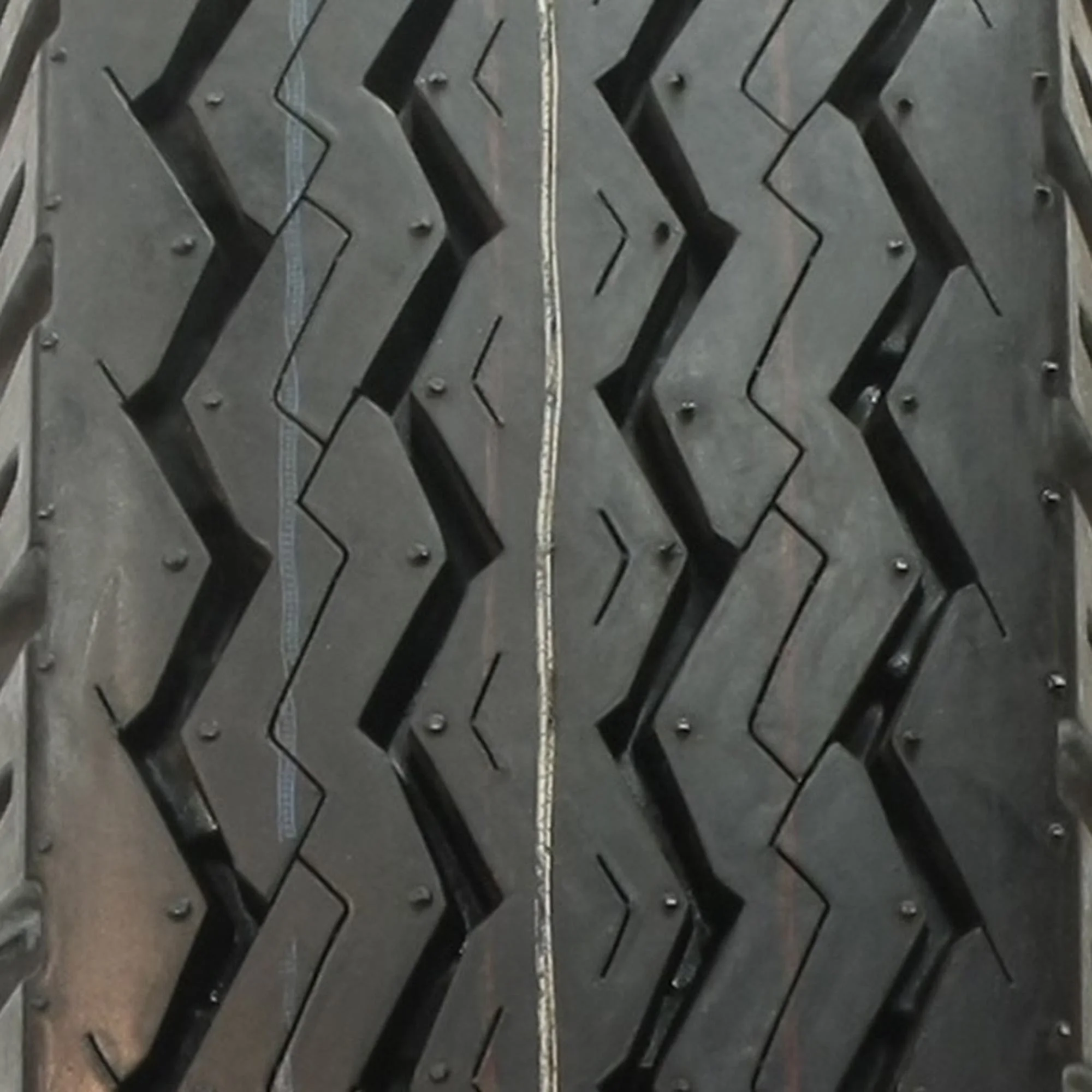 Power King LPT II 7.50-15 124/120L G Commercial Tire - Inhomebuy