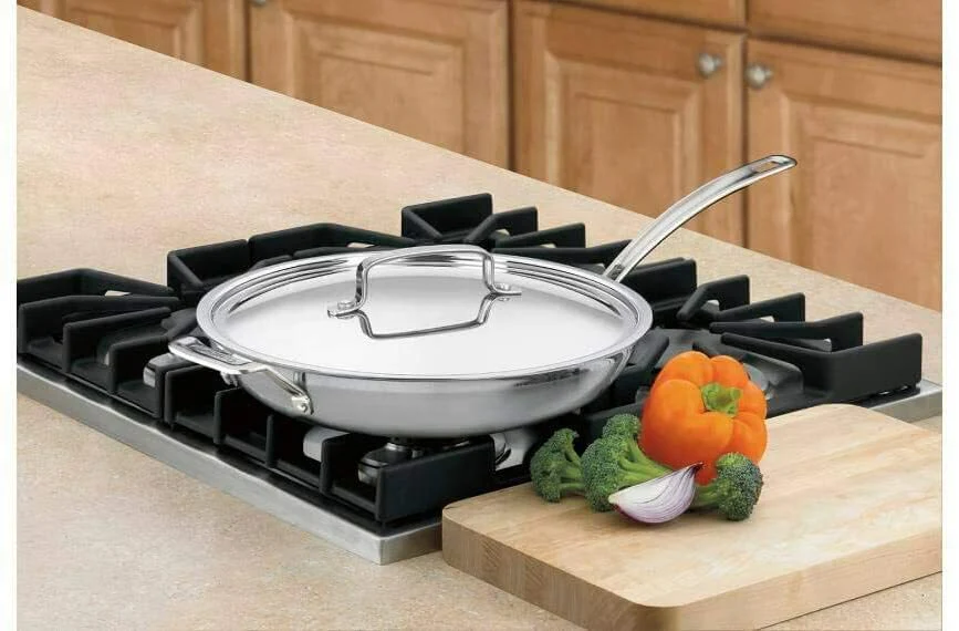 Cuisinart 3-ply Skillet 12'' helper handle s/s lid | MCP22-30HCN - Inhomebuy