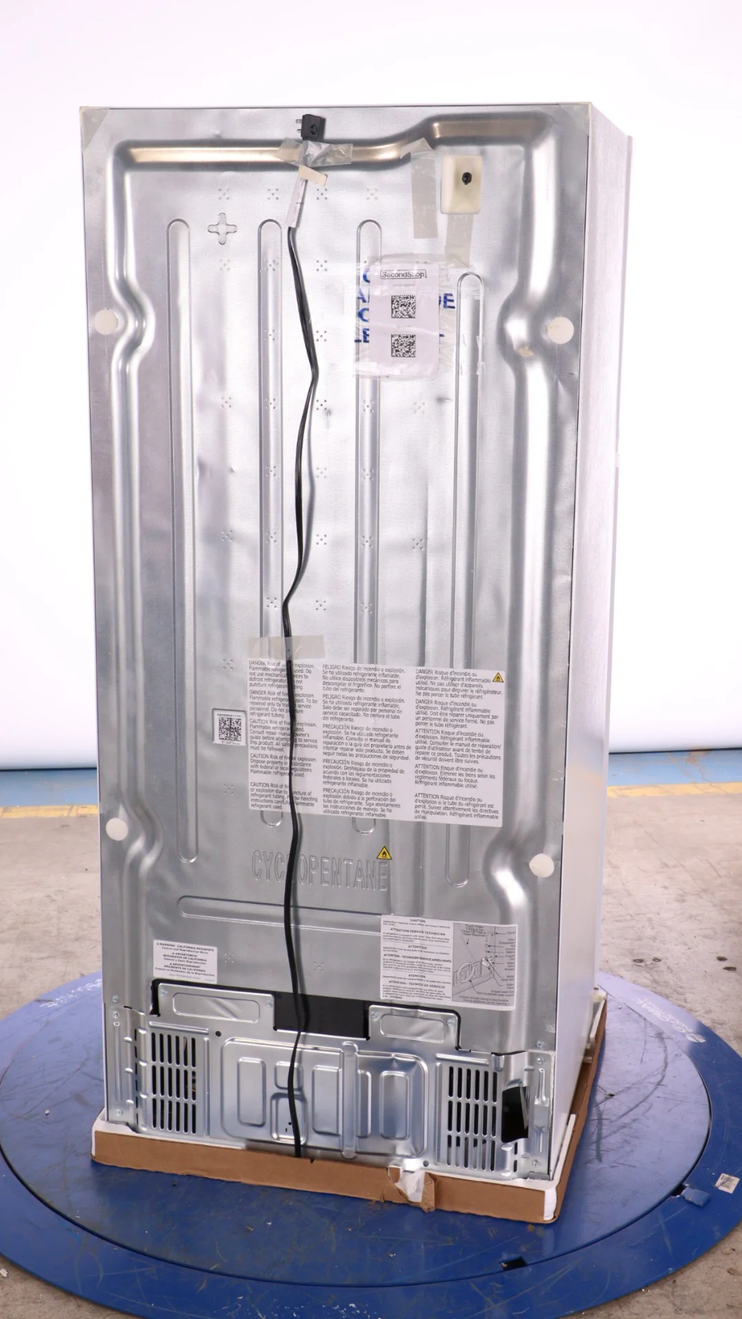 Frigidaire 30in. 18.3 cu. ft. Stainless Steel Top Freezer Refrigerator - FFTR1835VS - Inhomebuy