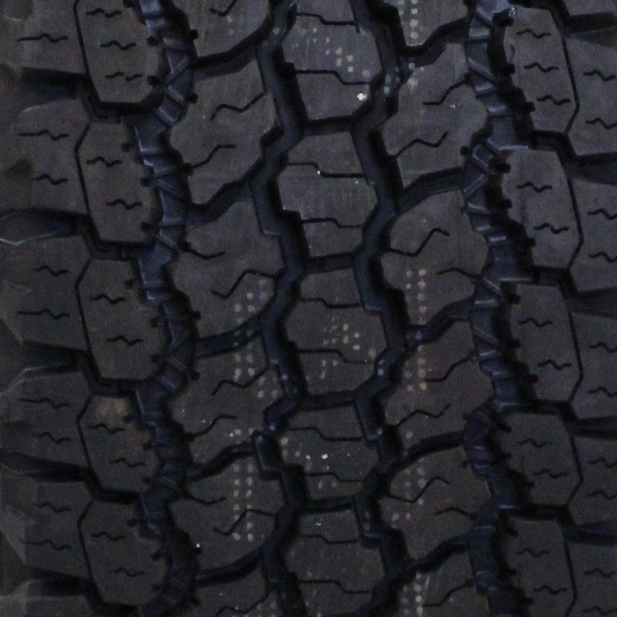 Goodyear Wrangler All-Terrain Adventure with Kevlar All Terrain 255/70R18 113T Light Truck Tire - Inhomebuy