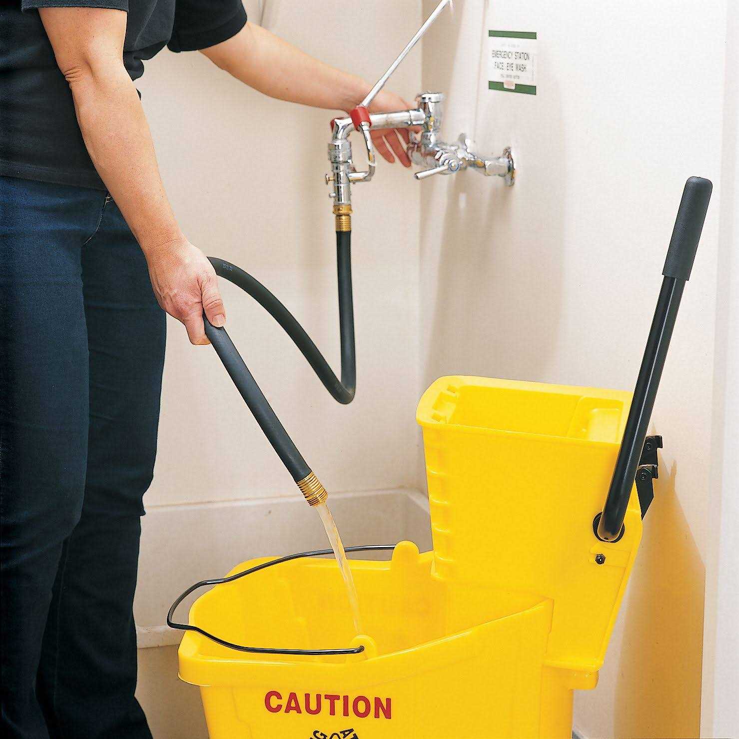 ZORO SELECT Union Low Lead Brass 700062-05 - Inhomebuy