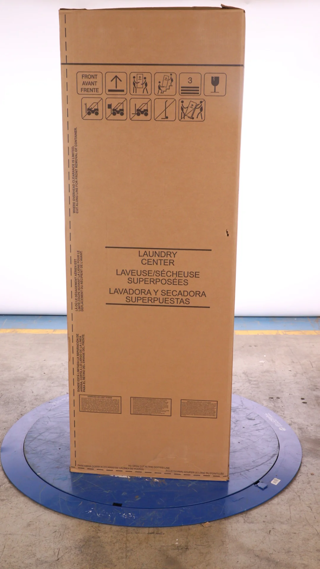 FRIGIDAIRE 27 IN. WHITE ELECTRIC 4.5 CU. FT. IEC WASHER AND 5.5 CU. FT. DRYER LAUNDRY CENTRE - FLCE7 - Inhomebuy