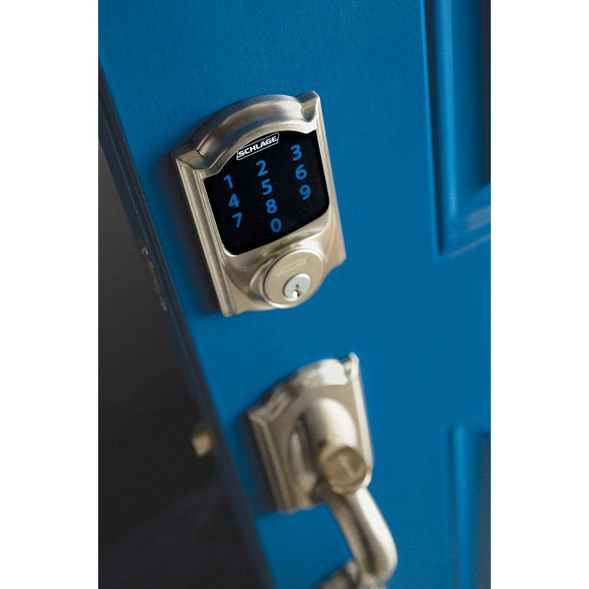 Schlage Connect Camelot Aged Bronze Touchscreen Deadbolt with Alarm - Inhomebuy