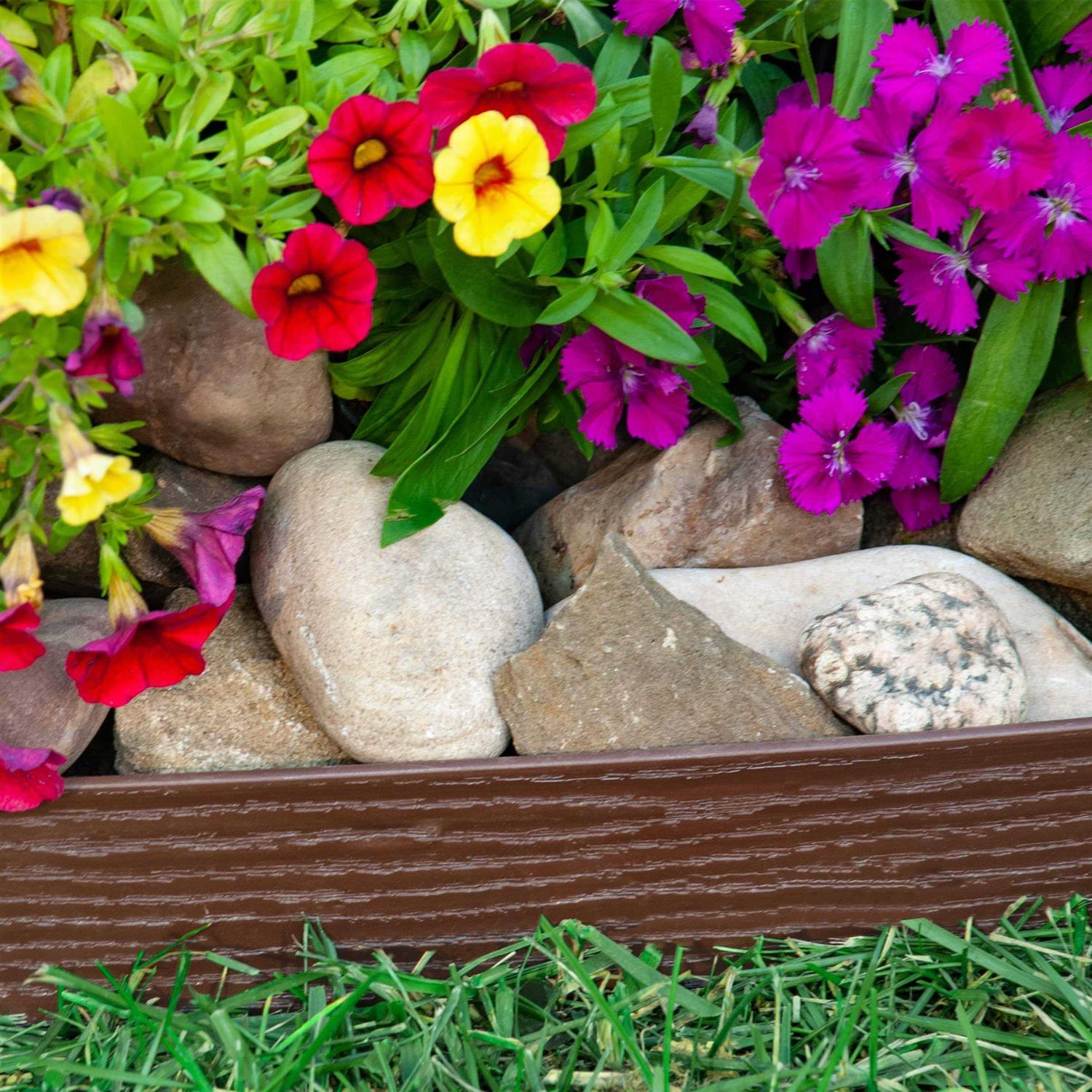 EasyFlex Tall Wall No-Dig Landscape Edging with Anchoring Spikes 2.5 in. Tall Straight Top Plastic Garden Border with Woodgrain Texture - Inhomebuy