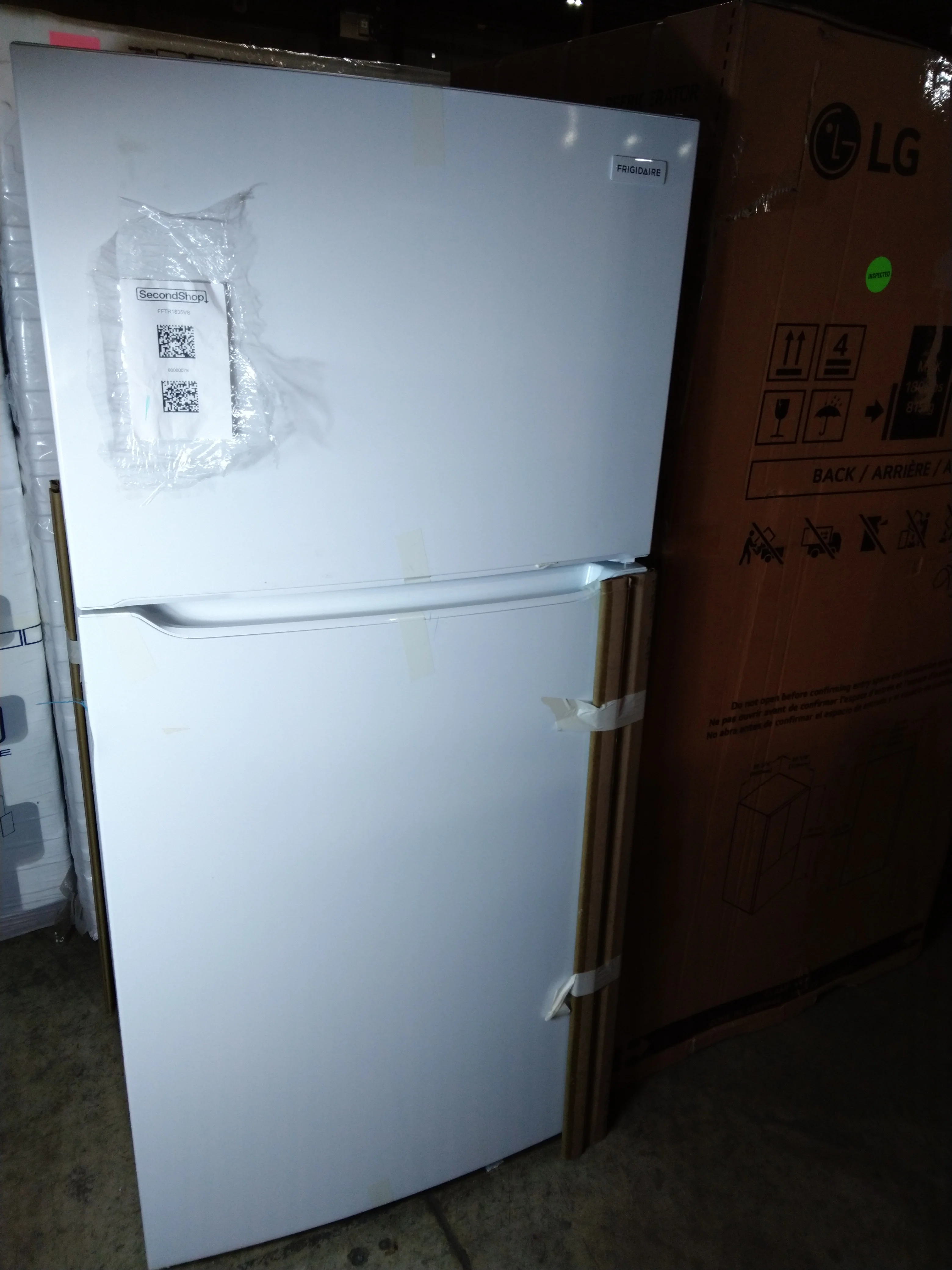 Frigidaire 30in. 18.3 cu. ft. Stainless Steel Top Freezer Refrigerator - FFTR1835VS - Inhomebuy