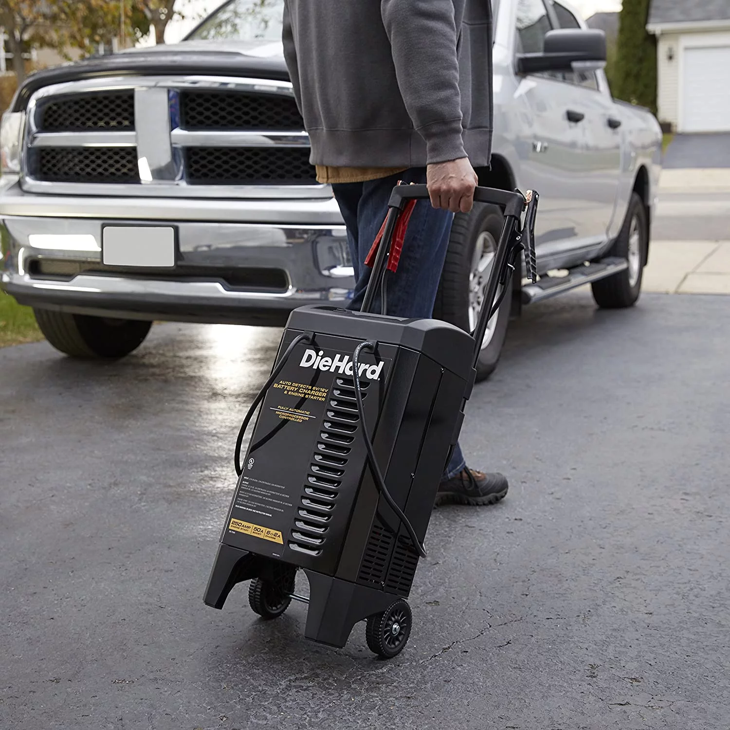 DieHard Automatic 12 V 250 amps Battery Charger/Engine Starter - Inhomebuy