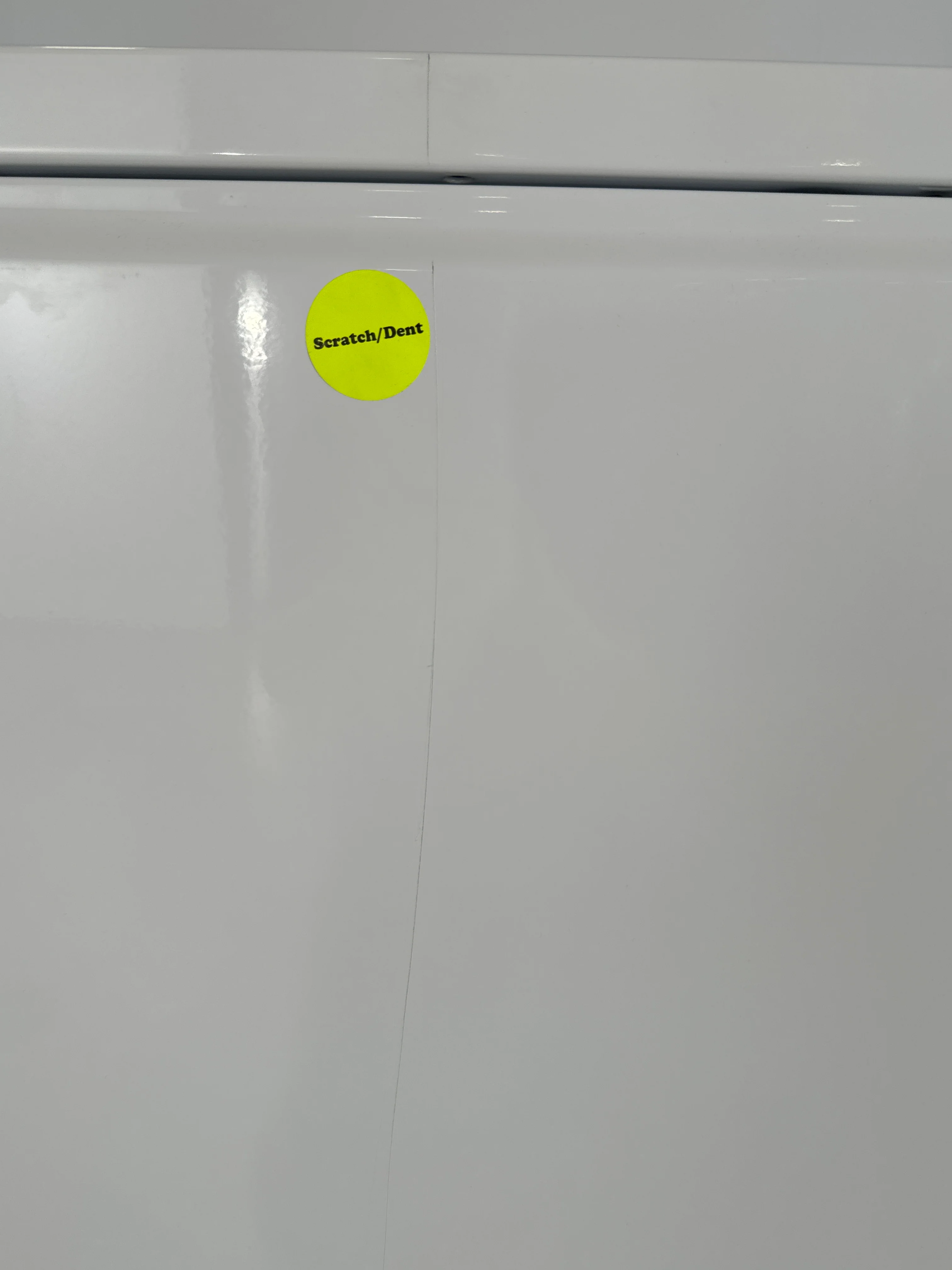 FRIGIDAIRE 27 IN. WHITE ELECTRIC 4.5 CU. FT. IEC WASHER AND 5.5 CU. FT. DRYER LAUNDRY CENTRE - FLCE7 - Inhomebuy