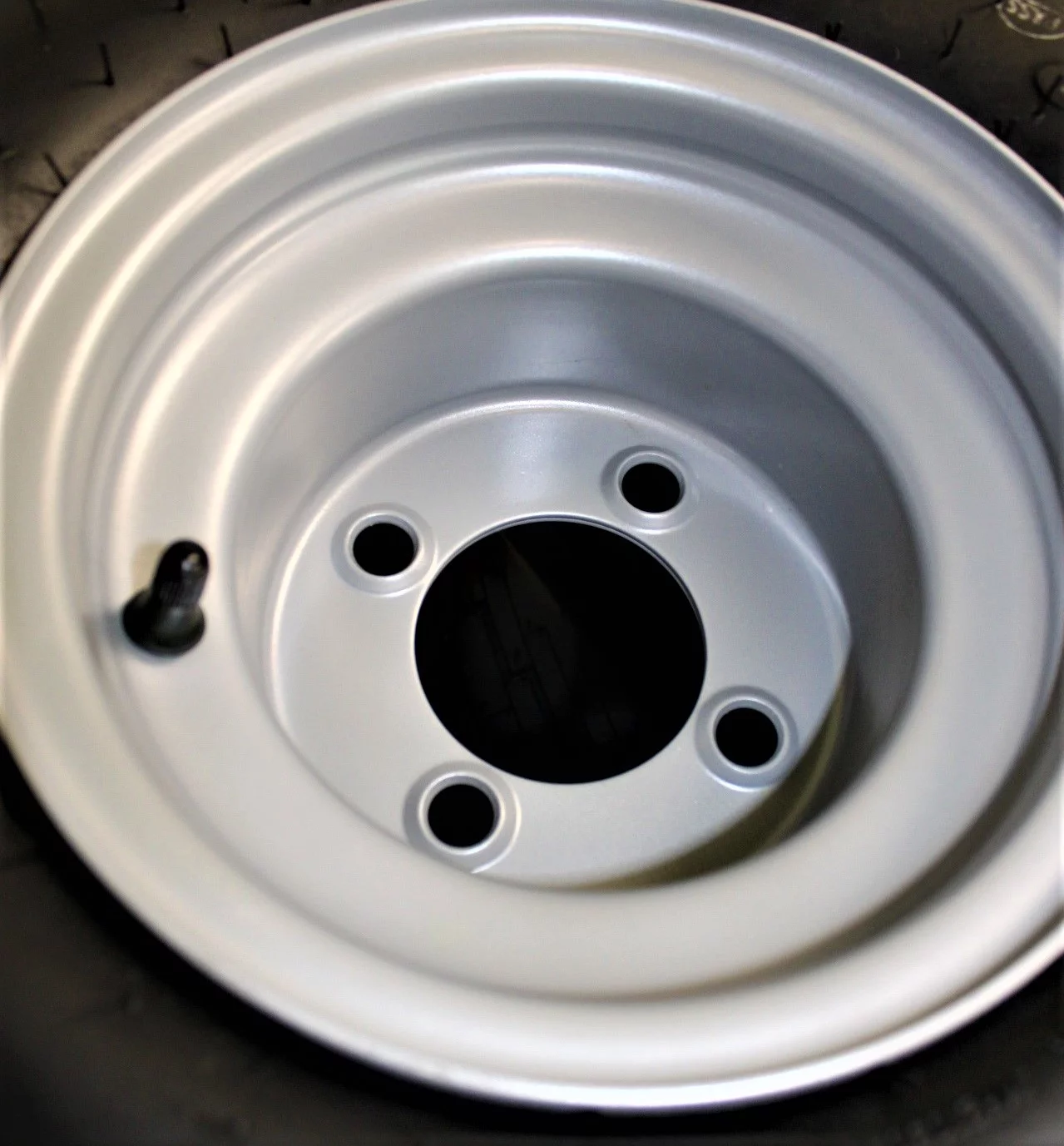 Antego Tire and Wheel 18x8.50-8 with 8x7 Gray Assembly for Golf Cart and Lawn Mower (Set of 4) - Inhomebuy