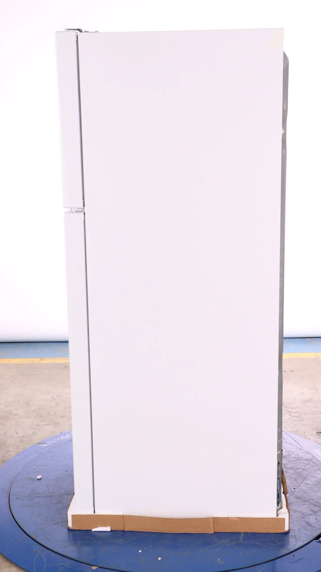 Frigidaire 30in. 18.3 cu. ft. Stainless Steel Top Freezer Refrigerator - FFTR1835VS - Inhomebuy