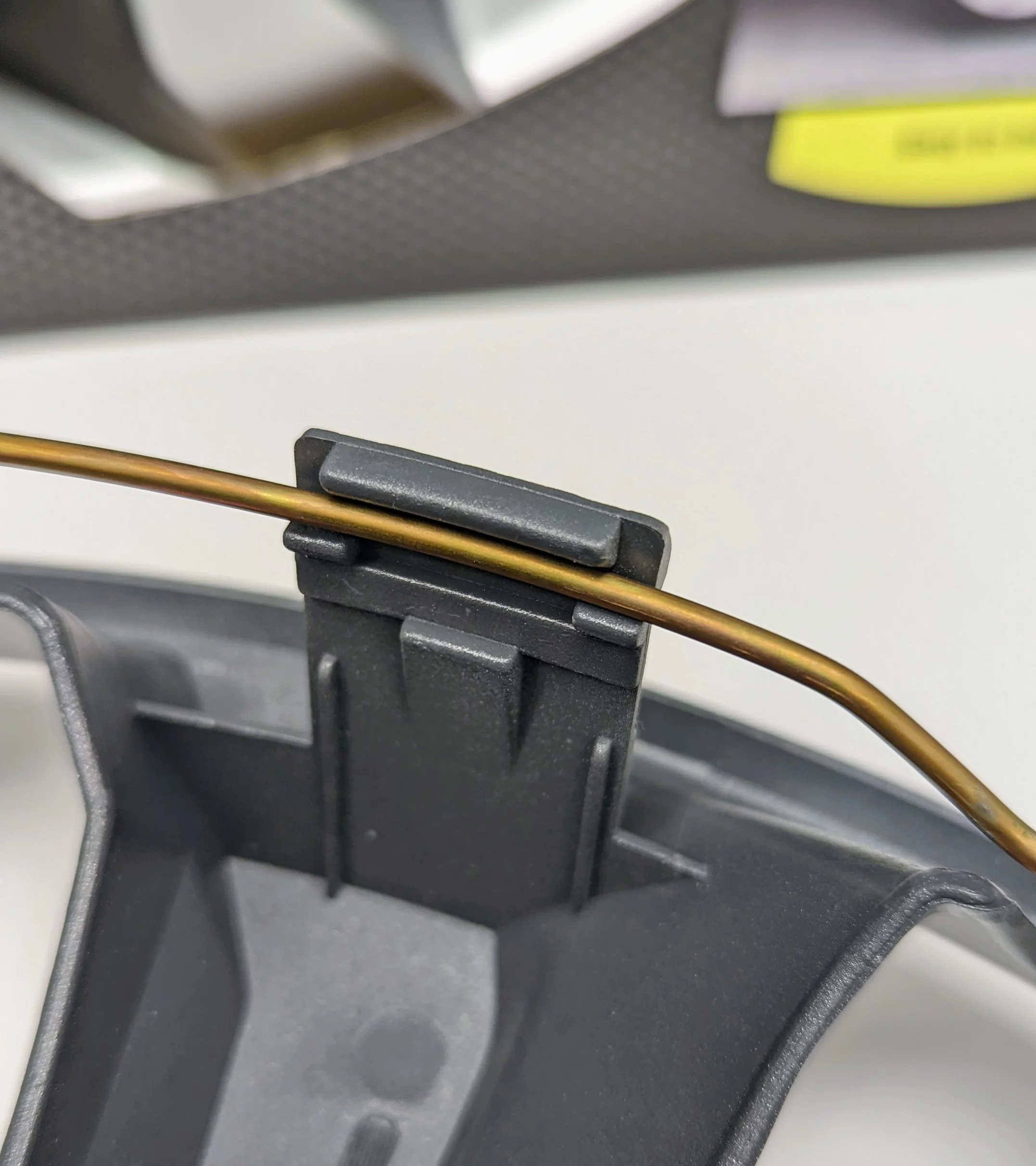 14-inch Wheel Cover in Silver Finish, Auto Drive Brand, Manufacturer Part Number KT1061-14S/L - Inhomebuy