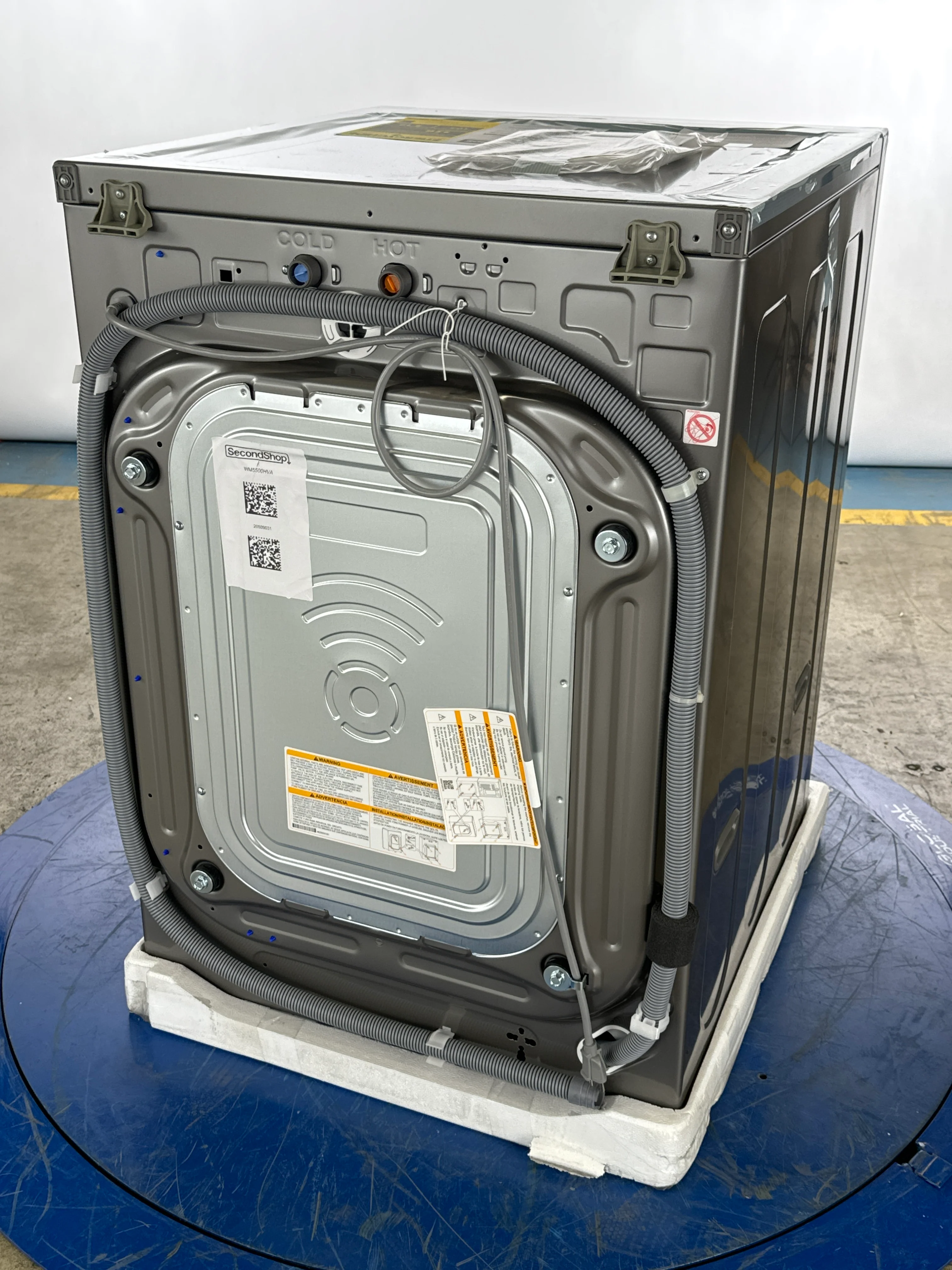 LG 5.2 CU FT. GRAPHITE STEEL FRONT LOAD WASHER WITH TURBOWASH TECHNOLOGY - WM5500HVA - Inhomebuy