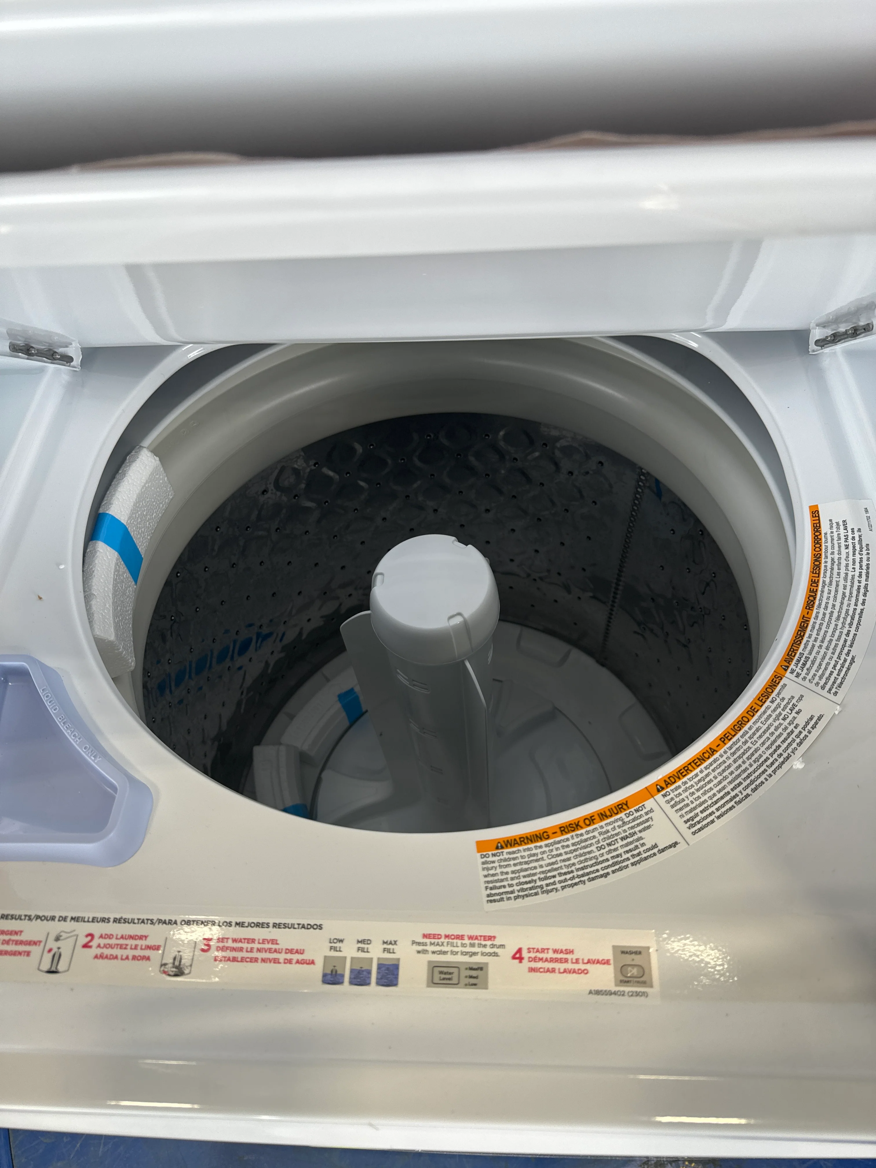 FRIGIDAIRE 27 IN. WHITE ELECTRIC 4.5 CU. FT. IEC WASHER AND 5.5 CU. FT. DRYER LAUNDRY CENTRE - FLCE7 - Inhomebuy