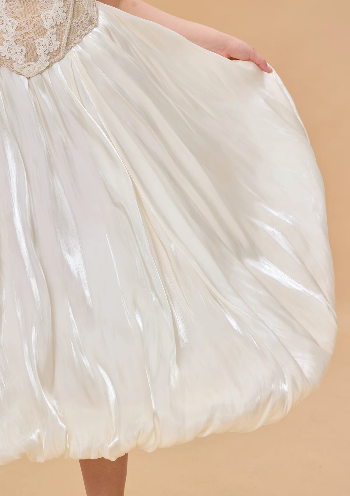 Curve & Plus White Butterfly Flora Skirt - Inhomebuy