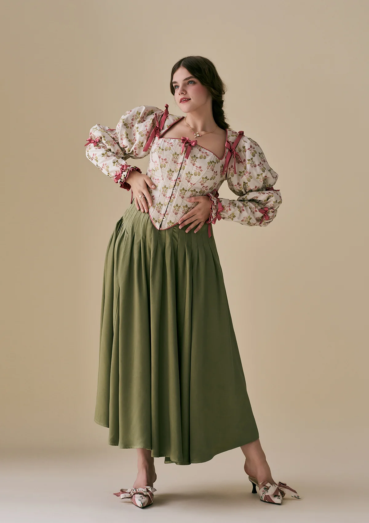 Curve & Plus Flower & Mirror Skirt - Inhomebuy