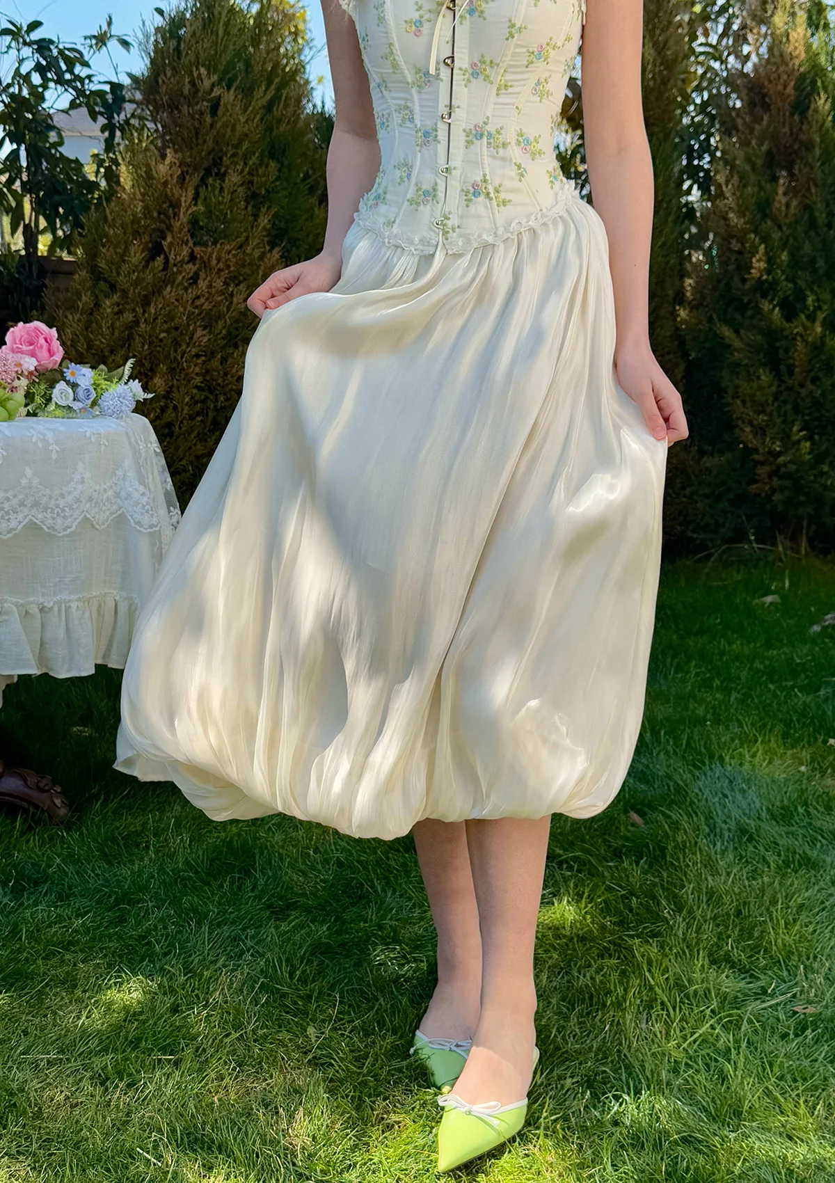 White Butterfly Flora Skirt - Inhomebuy