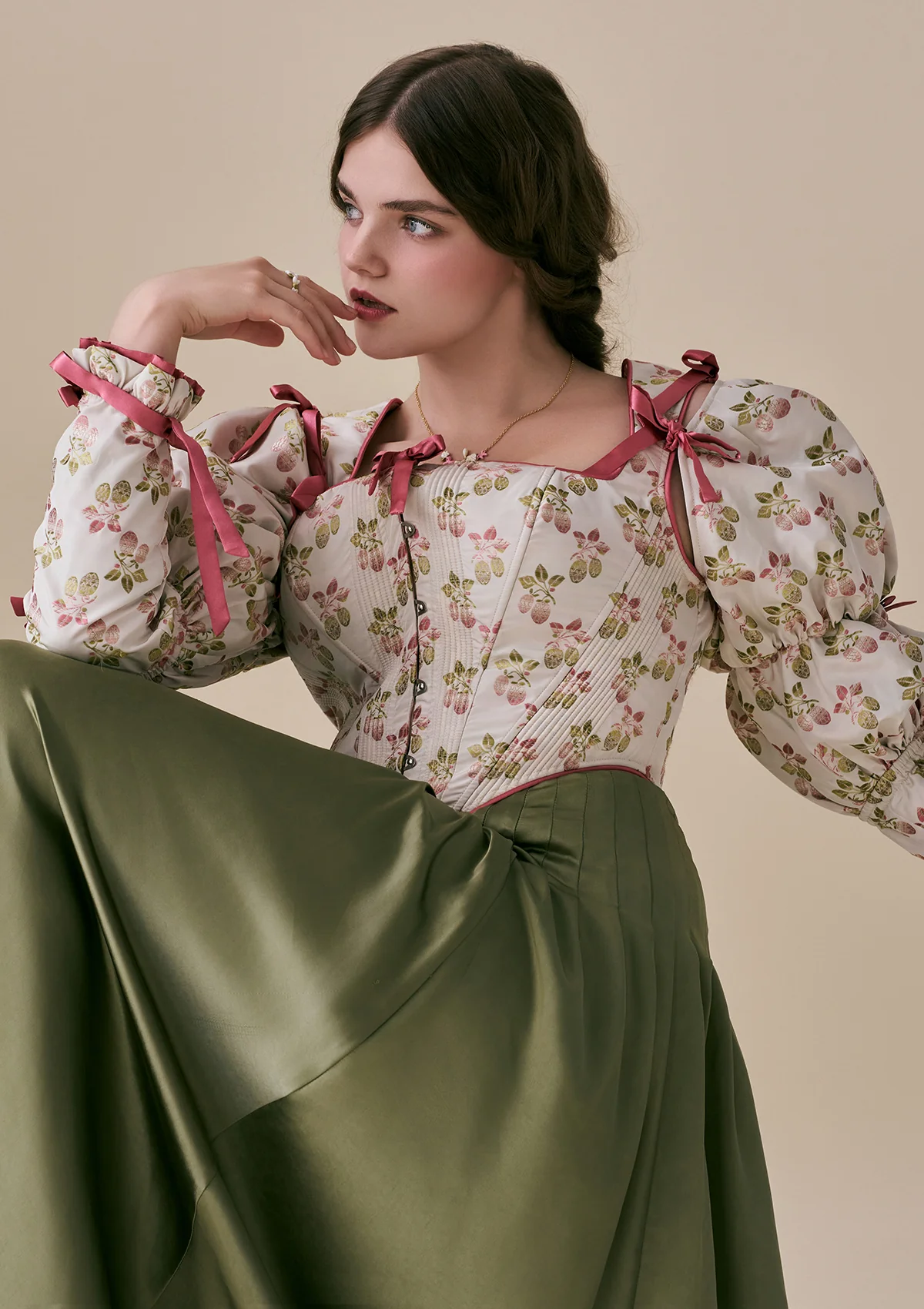 Curve & Plus Flower & Mirror Skirt - Inhomebuy