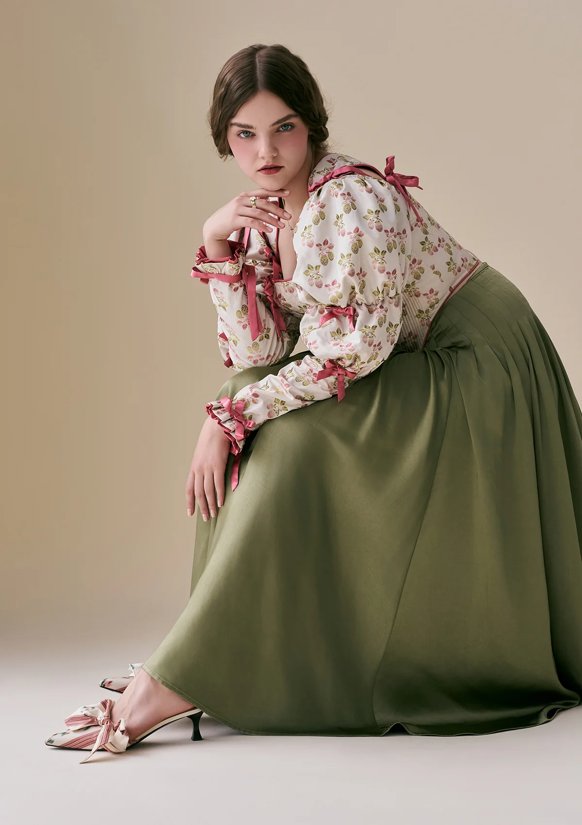 Curve & Plus Flower & Mirror Skirt - Inhomebuy